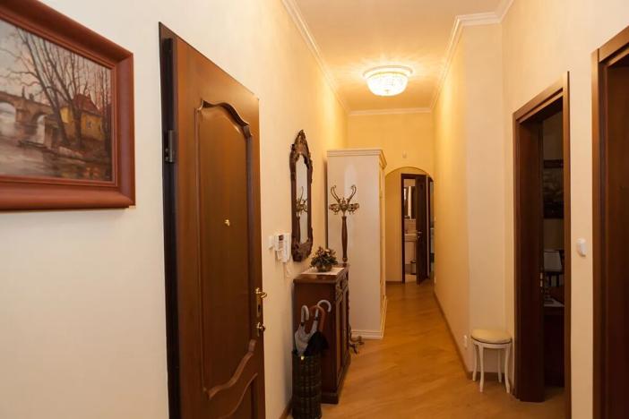 Prodej bytu 4+1, Karlovy Vary, Lázeňská, 160 m2