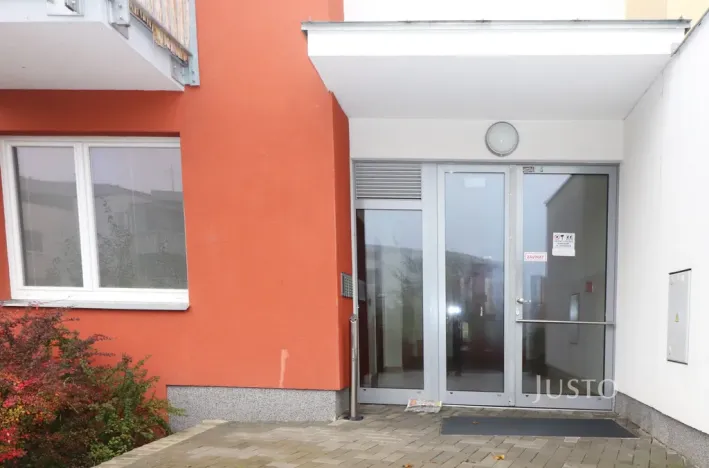 Pronájem bytu 2+kk, Praha, Pavla Beneše, 59 m2