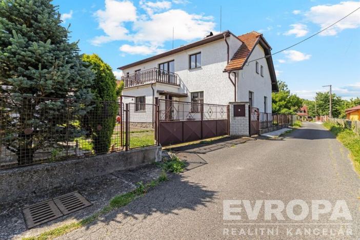 Prodej rodinného domu, Podbrdy, 220 m2