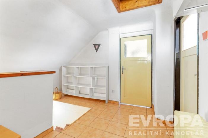 Prodej rodinného domu, Podbrdy, 220 m2