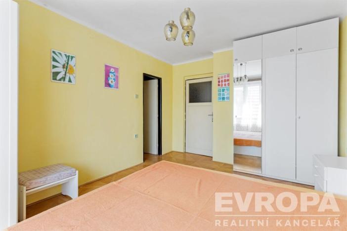 Prodej rodinného domu, Podbrdy, 220 m2