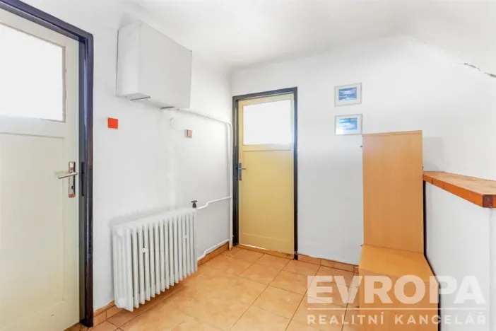 Prodej rodinného domu, Podbrdy, 220 m2