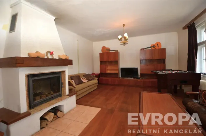 Prodej rodinného domu, Podbrdy, 220 m2