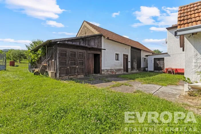 Prodej rodinného domu, Podbrdy, 220 m2