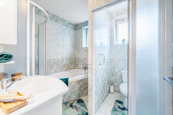 Prodej rodinného domu, Žebrák, Petra Bezruče, 260 m2