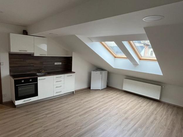 Pronájem bytu 1+kk, Liberec, Pražská, 25 m2