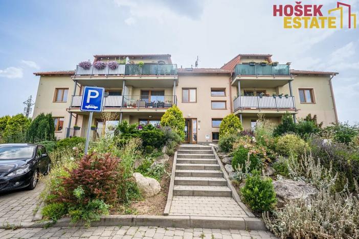 Prodej bytu 3+kk, Holubice, 74 m2