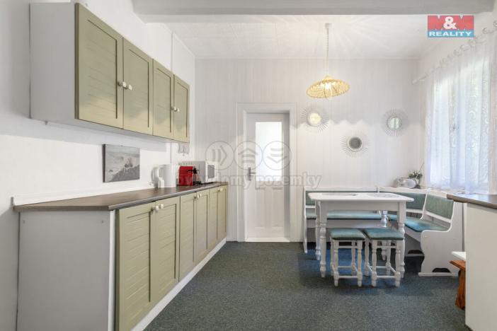 Prodej rodinného domu, Morávka, 294 m2