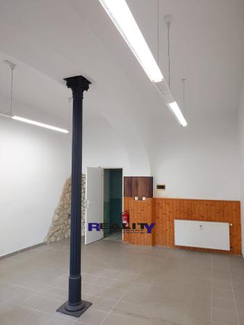 Pronájem kanceláře, Žatec, třída Obránců míru, 38 m2