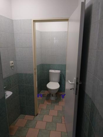 Pronájem kanceláře, Žatec, třída Obránců míru, 38 m2