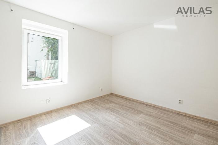 Prodej bytu 1+kk, Zvěstov - Roudný, 27 m2