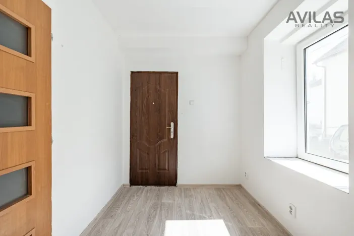 Prodej bytu 1+kk, Zvěstov - Roudný, 27 m2