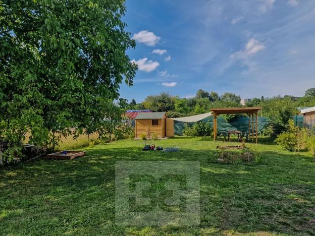 Pronájem zahrady, Praha, 270 m2