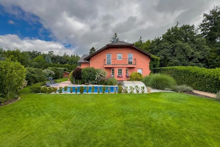 Prodej rodinného domu, Babice, Honzíkova, 389 m2