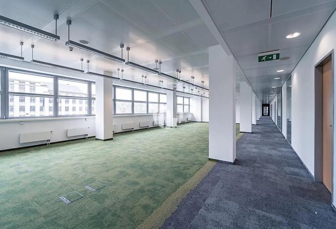 Pronájem kanceláře, Praha - Karlín, Ke Štvanici, 1080 m2