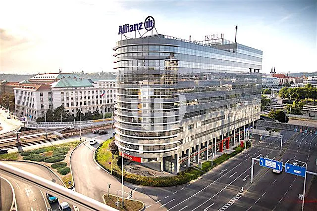 Pronájem kanceláře, Praha - Karlín, Ke Štvanici, 1231 m2