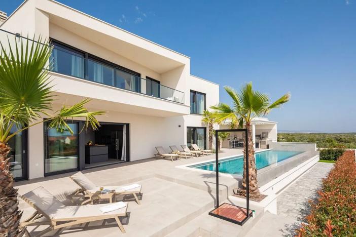 Prodej vily, Vodice, 332 m2
