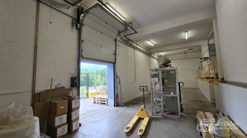 Pronájem obchodního prostoru, Sokolov, Trocnovská, 876 m2