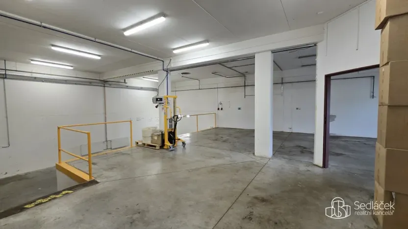 Pronájem obchodního prostoru, Sokolov, Trocnovská, 876 m2