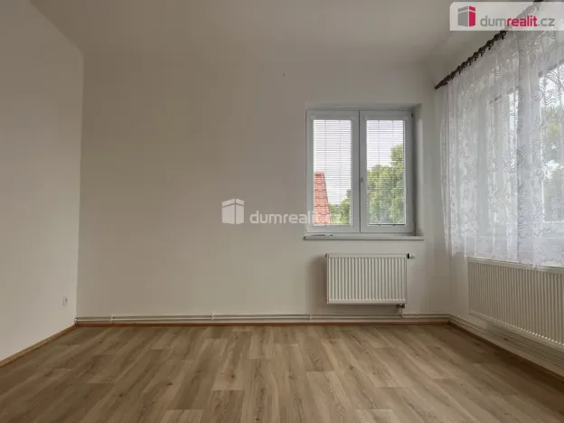 Pronájem bytu 2+1, Velvary, Na Průhoně, 70 m2