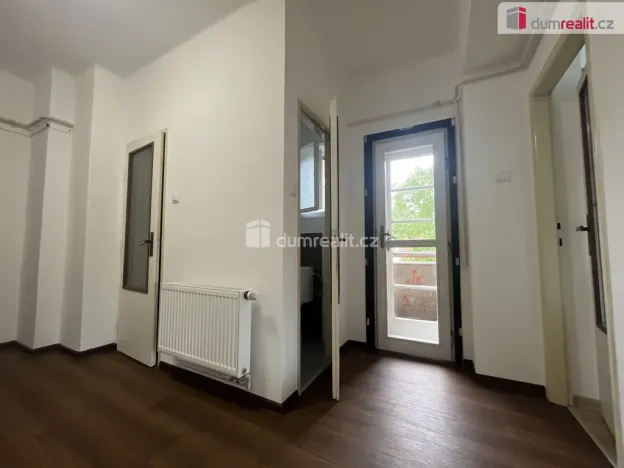 Pronájem bytu 2+1, Velvary, Na Průhoně, 70 m2