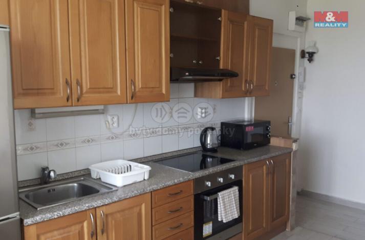 Pronájem bytu 4+1, Pardubice - Černá za Bory, Na Rybníčkách, 92 m2