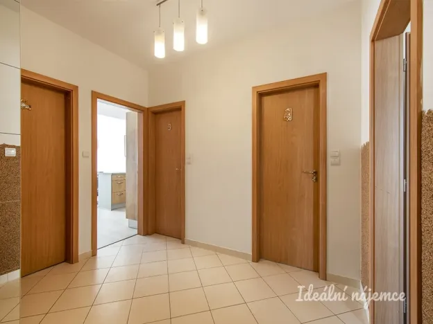 Pronájem bytu 3+kk, Praha - Střížkov, Zakšínská, 77 m2