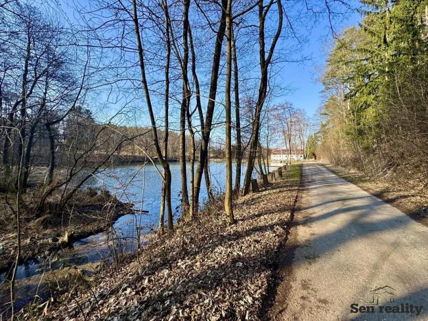 Prodej pozemku pro bydlení, Morašice, 1075 m2