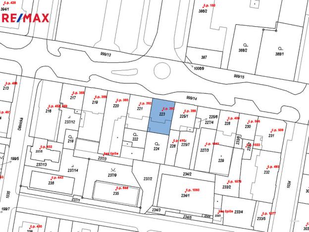 Prodej bytu 1+1, Karlovy Vary - Rybáře, nám. 17. listopadu, 33 m2