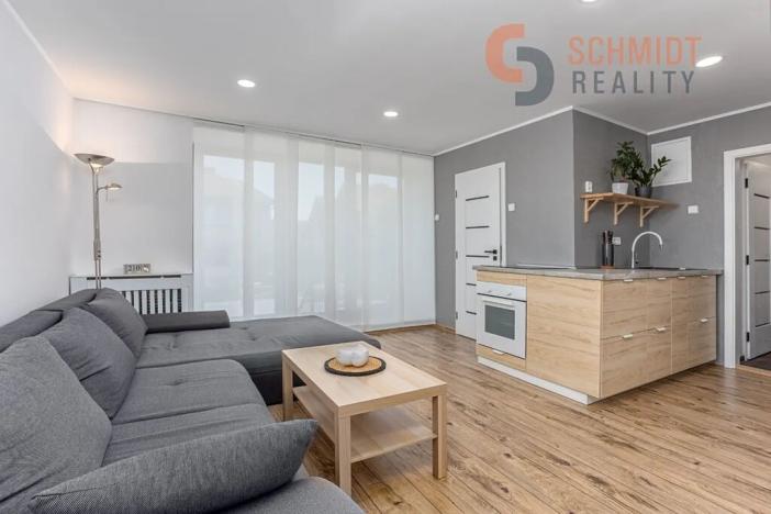 Prodej rodinného domu, Velké Bílovice, nám. Osvoboditelů, 350 m2