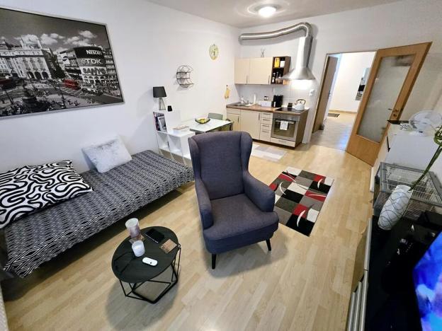 Prodej bytu 1+kk, Praha - Vysočany, Podkovářská, 38 m2