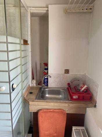 Prodej výrobních prostor, Karlovy Vary, Moskevská, 31 m2