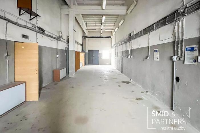 Pronájem skladu, Vrátkov, 1170 m2