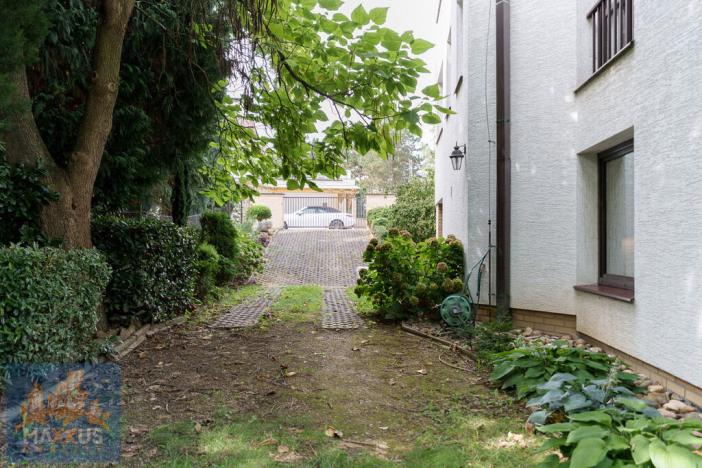 Pronájem rodinného domu, Praha - Lhotka, Na dlouhé mezi, 436 m2