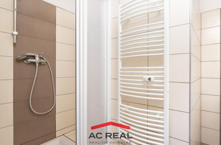 Prodej bytu 2+kk, Brno, Hostislavova, 39 m2