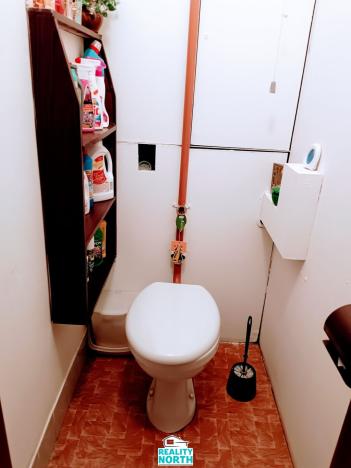 Prodej bytu 2+1, Hostinné, Sídliště, 45 m2