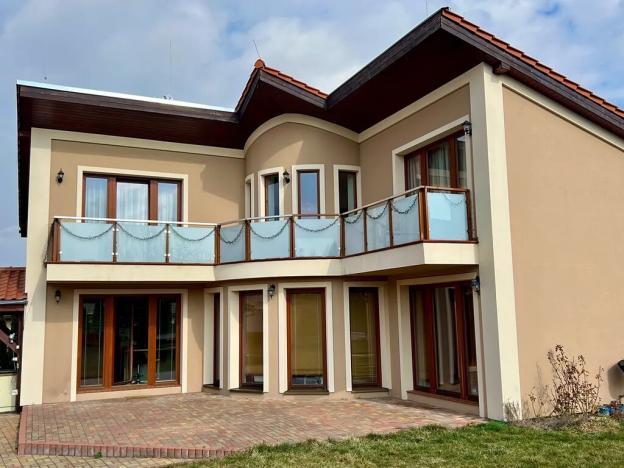 Prodej rodinného domu, Babice, 168 m2