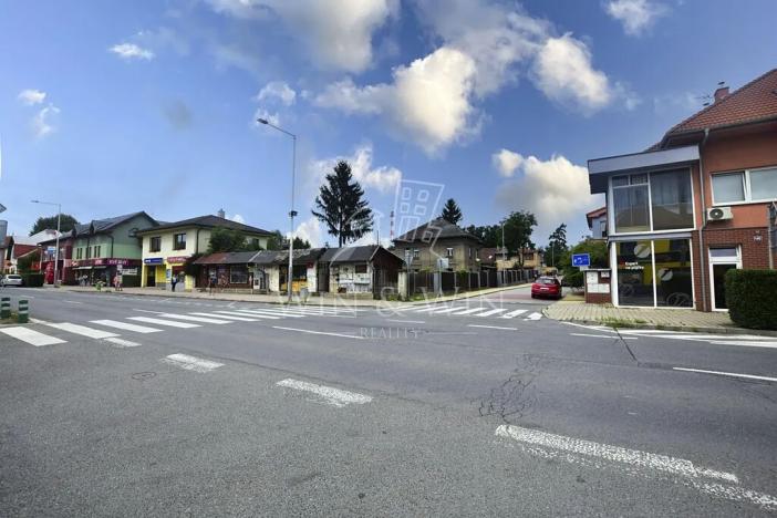 Pronájem komerčního pozemku, Praha - Horní Počernice, Lukavecká, 671 m2