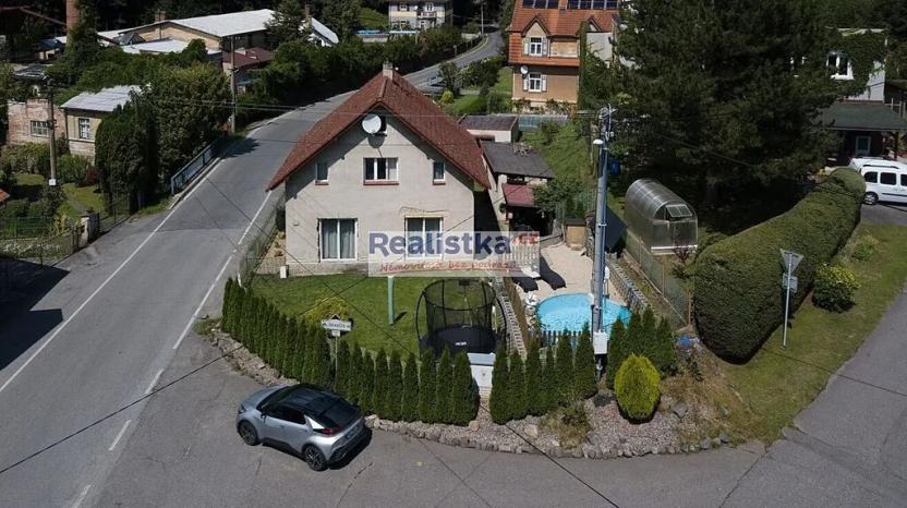 Prodej rodinného domu, Chotyně, 221 m2