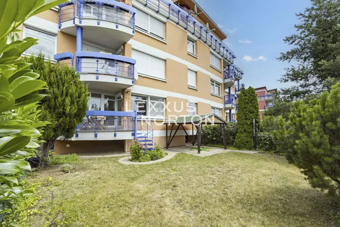 Prodej bytu 2+kk, Praha - Libeň, Nad Okrouhlíkem, 66 m2