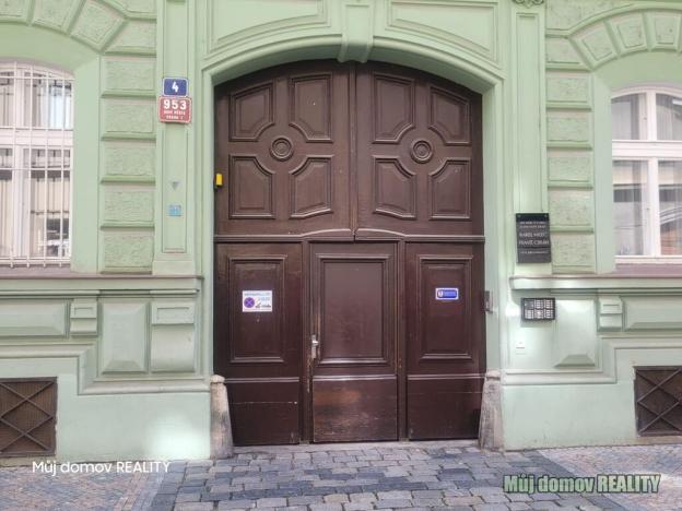 Prodej komerční nemovitosti, Praha - Nové Město, U půjčovny, 75 m2