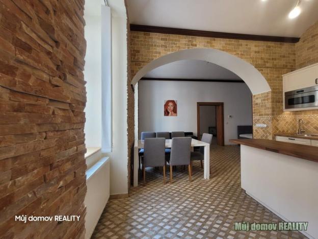 Prodej komerční nemovitosti, Praha - Nové Město, U půjčovny, 75 m2