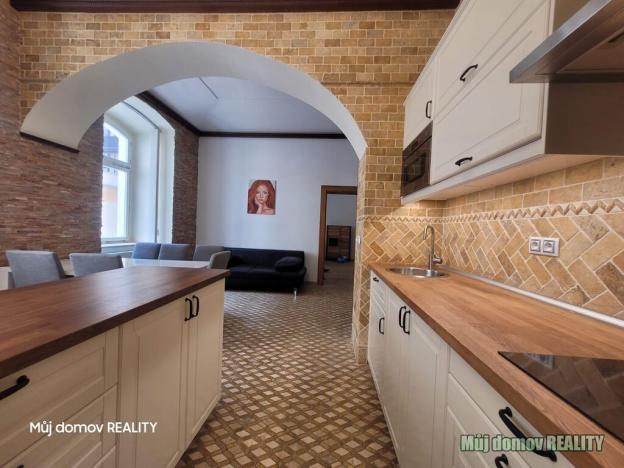 Prodej komerční nemovitosti, Praha - Nové Město, U půjčovny, 75 m2