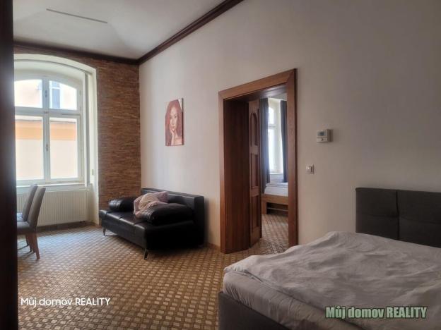 Prodej komerční nemovitosti, Praha - Nové Město, U půjčovny, 75 m2