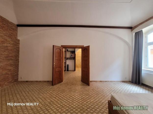 Prodej komerční nemovitosti, Praha - Nové Město, U půjčovny, 75 m2