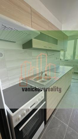 Pronájem bytu 2+1, Děčín - Děčín VI-Letná, 70 m2