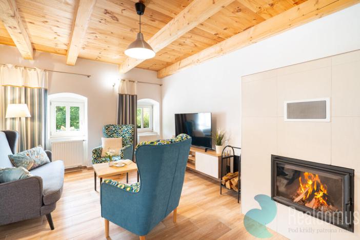 Prodej rodinného domu, Rožmberk nad Vltavou, 302 m2