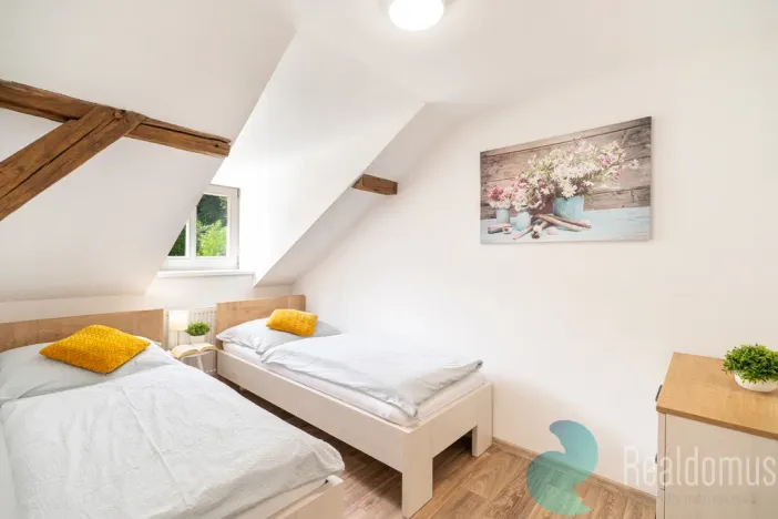 Prodej rodinného domu, Rožmberk nad Vltavou, 302 m2