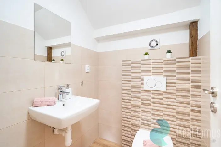 Prodej rodinného domu, Rožmberk nad Vltavou, 302 m2