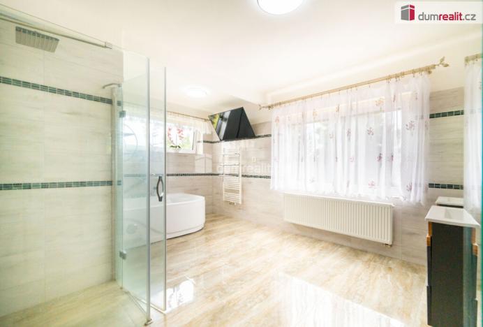 Prodej rodinného domu, Strmilov, Studenská, 260 m2